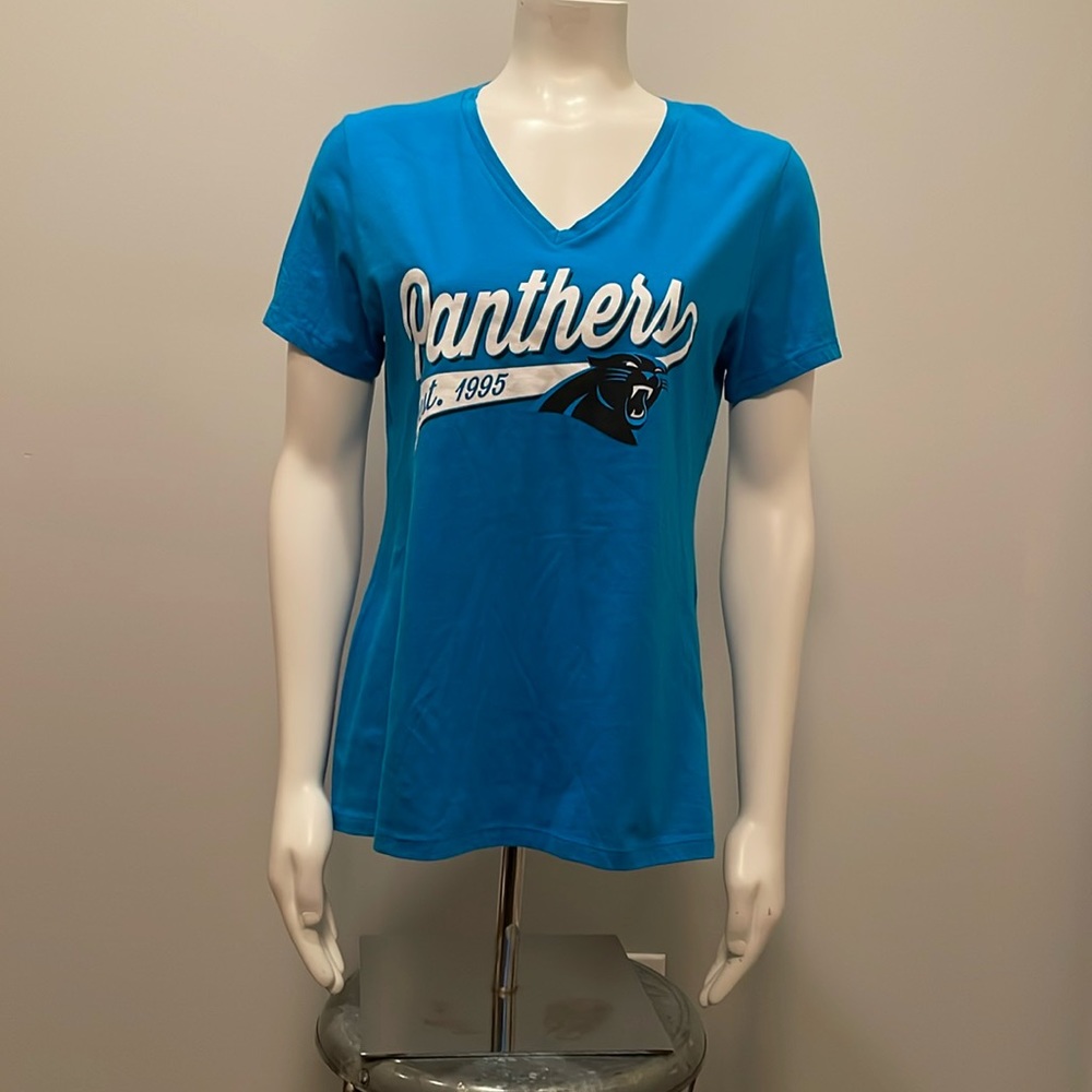 Carolina Panthers NFL Team Apparel Women’s V Neck T Shirt with Lateral Script L
